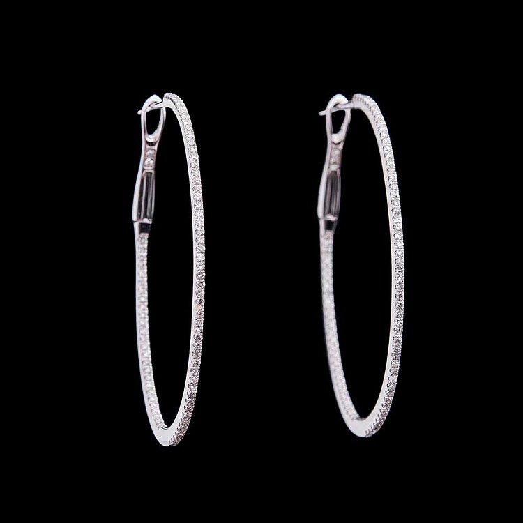 Золотые серьги "Кольца" с бриллиантами dgmp00508 от ювелирного магазина Оникс - 1