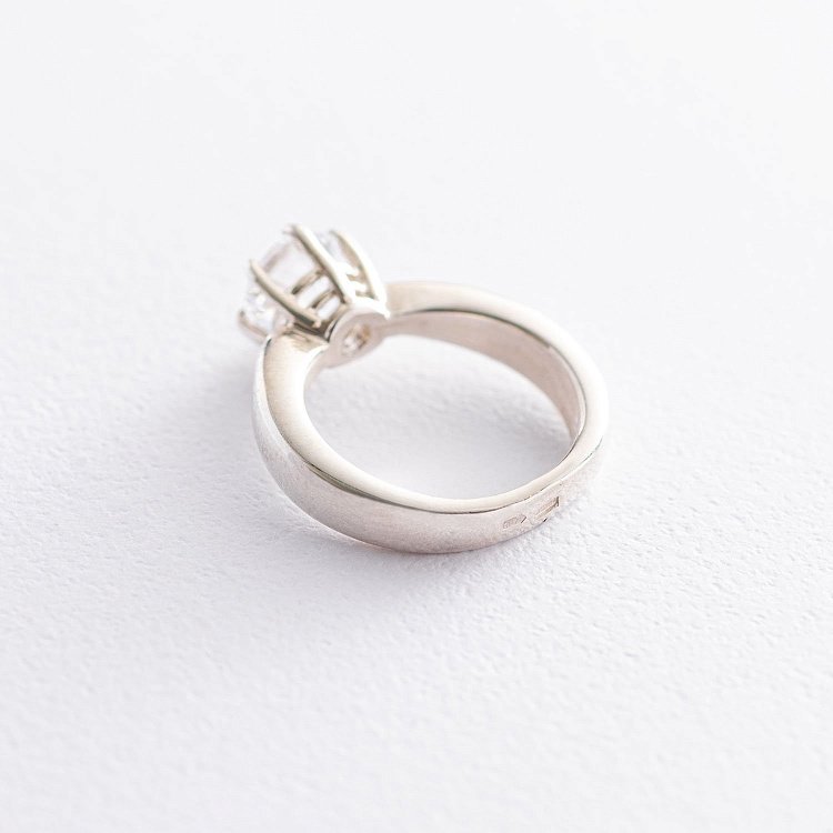 Серебряное кольцо с фианитом 111143 от ювелирного магазина Оникс - 2