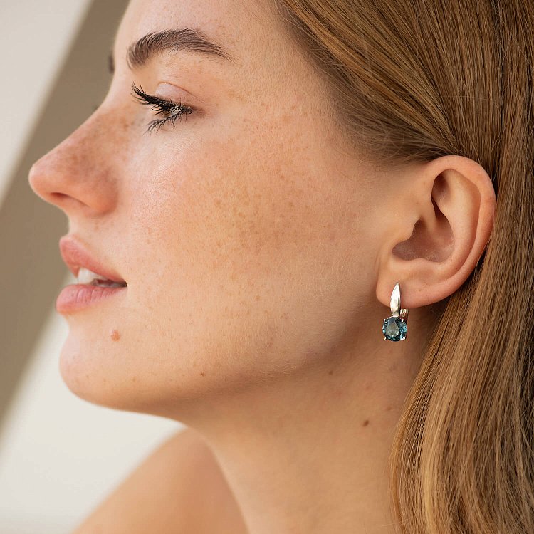 Срібні сережки з топазами "Лондон Блакитний" GS-02-003-33 від ювелірного магазину Онікс - 3