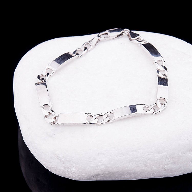 Серебряный браслет 14668 от ювелирного магазина Оникс