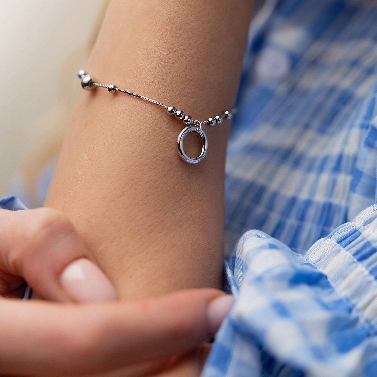 Серебряный браслет "Круговорот" с шариками 141621 от ювелирного магазина Оникс - 4