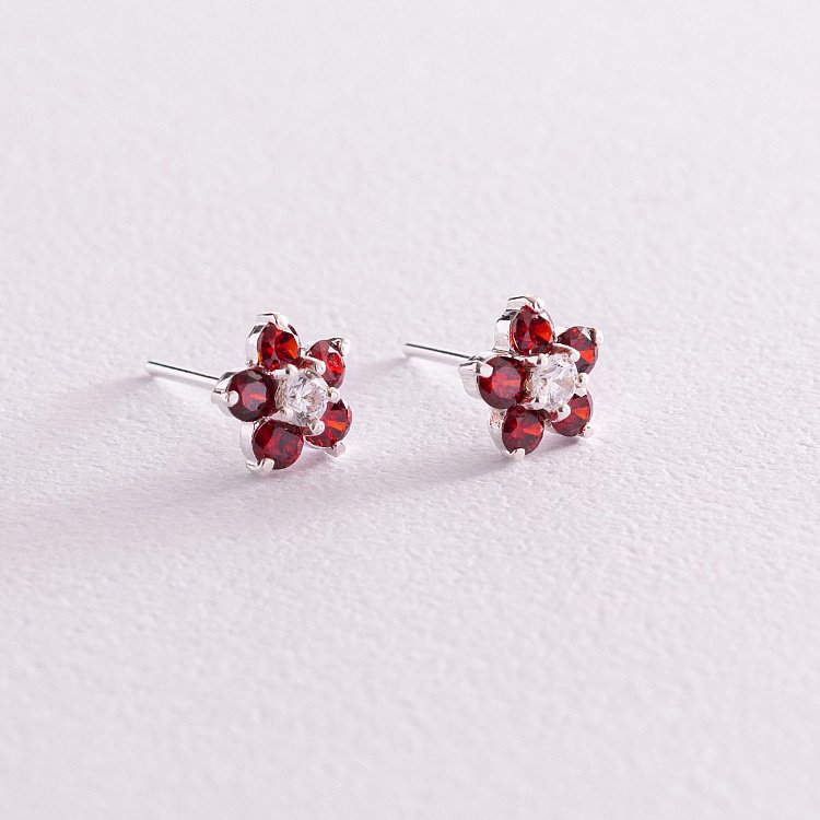 Срібні сережки - пусети "Квіточки" (фіаніти) 121480 від ювелірного магазину Онікс