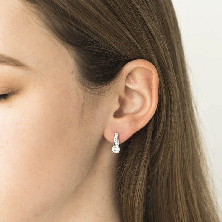 Золотые серьги с фианитами с04096 от ювелирного магазина Оникс - 2