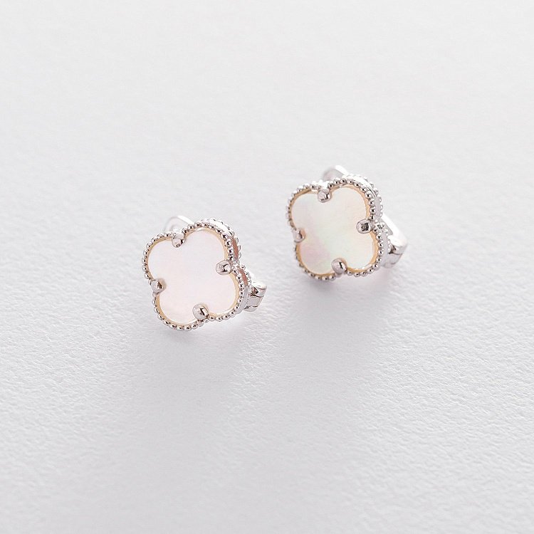 Сережки "Конюшина" на англійській застібці с06363 від ювелірного магазину Онікс