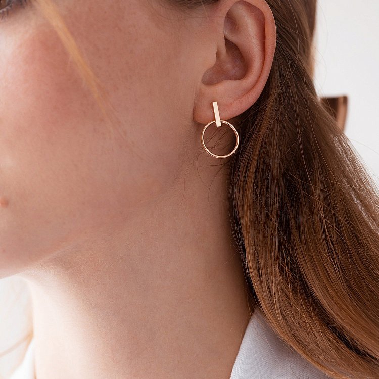 Золоті сережки - пусети "Впевненість" с07914 від ювелірного магазину Онікс - 2