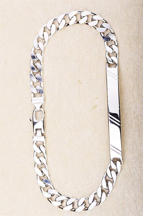 Браслет з пластиною 14671 від ювелірного магазину Онікс - 1