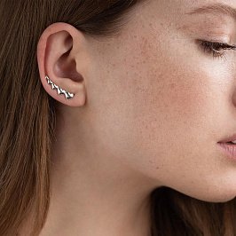 Серебряные серьги - клаймберы "Сердечки" 122531