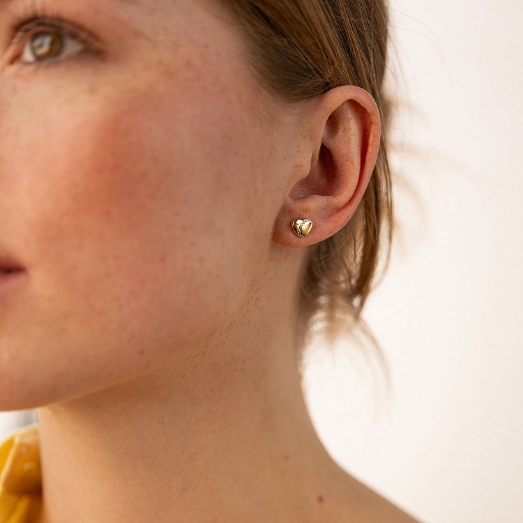 Золоті сережки "Серця" з фіанітами с03511 від ювелірного магазину Онікс - 3