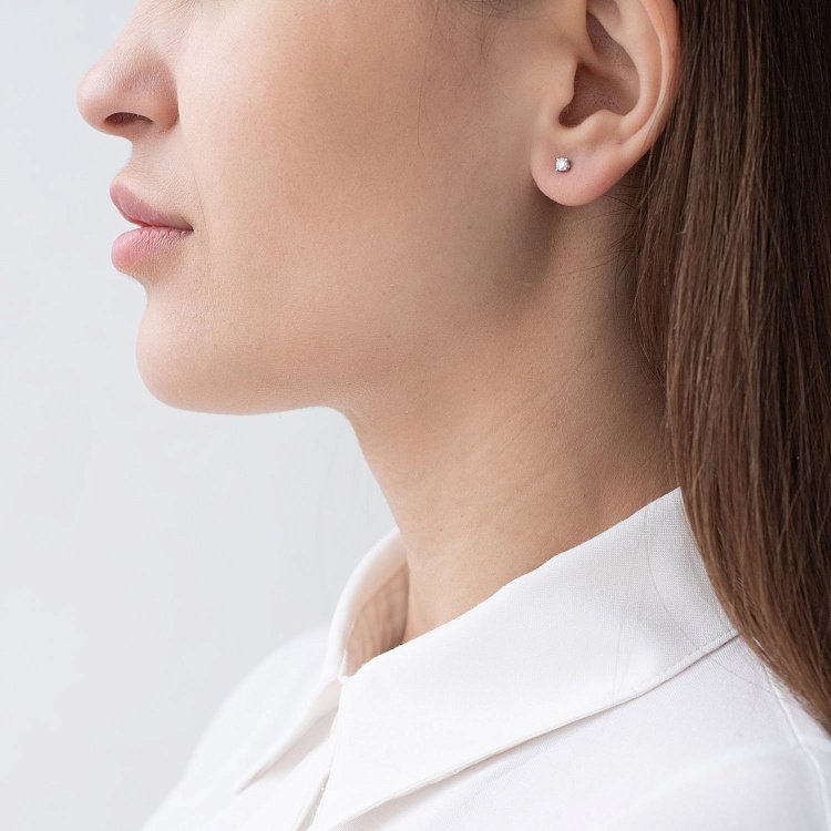 Золоті сережки - пусети з діамантами сб0324mr від ювелірного магазину Онікс - 1