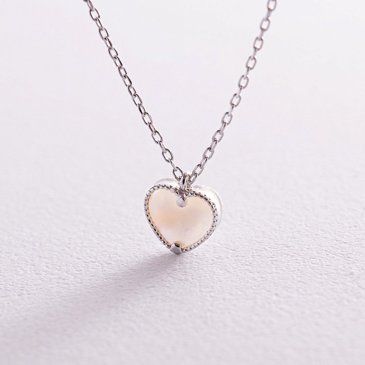 Срібне кольє "Сердечко" (перламутр) 181254 від ювелірного магазину Онікс