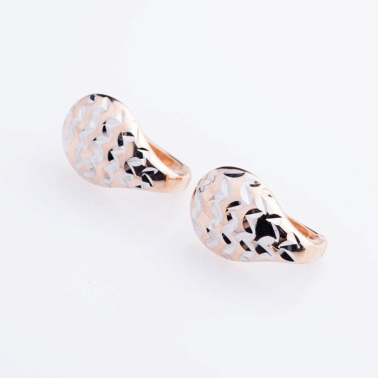 Золотые серьги с02052 от ювелирного магазина Оникс