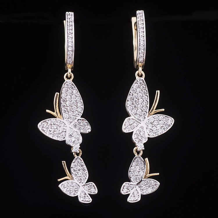 Золоті сережки "Метелики" з фіанітами с03550 від ювелірного магазину Онікс - 1