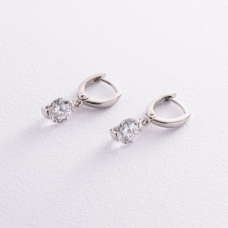 Срібні сережки з фіанітами 121227 від ювелірного магазину Онікс - 2