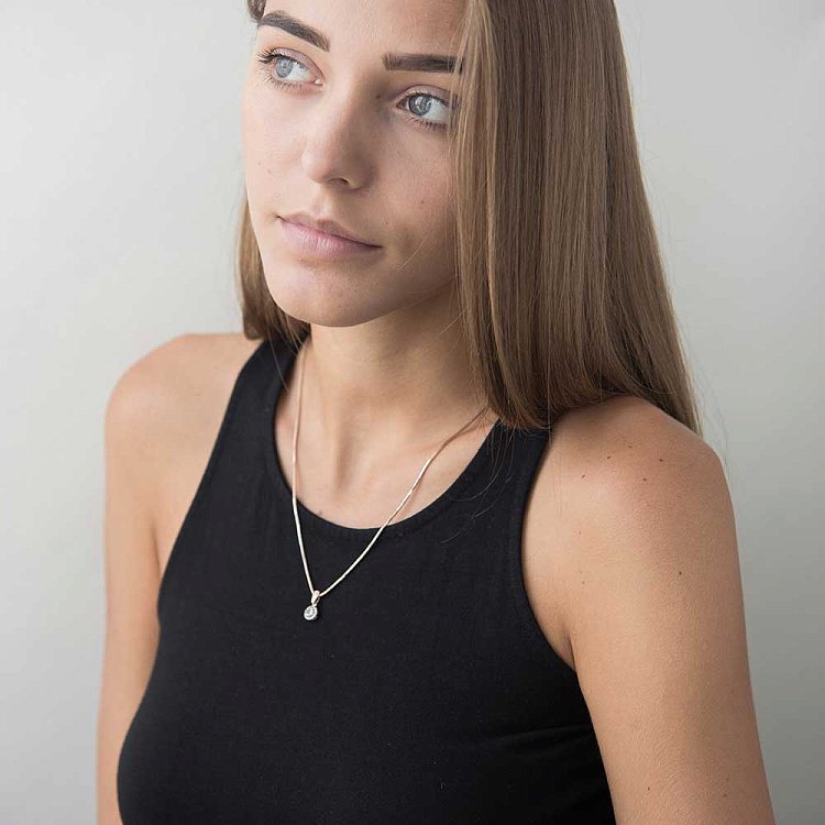 Золотая подвеска с топазом и фианитами п489 от ювелирного магазина Оникс - 1