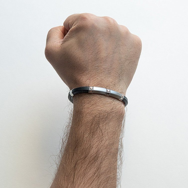 Чоловічий браслет зі срібною та золотою вставкою Zancan EXB302R-N від ювелірного магазину Онікс - 1