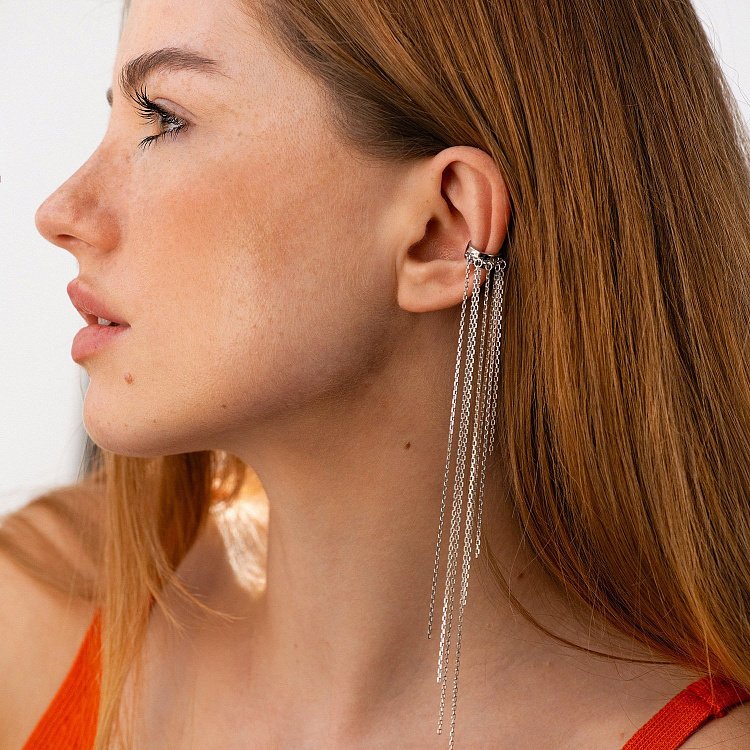 Серебряная серьга - каффа "Тильда" 123194 от ювелирного магазина Оникс