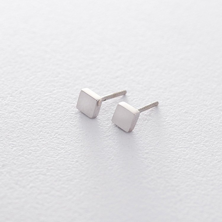 Золотые серьги-пусеты "Ромбы" с06195 от ювелирного магазина Оникс