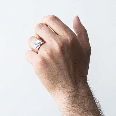 Золота чоловіча печатка з діамантами к952 №2