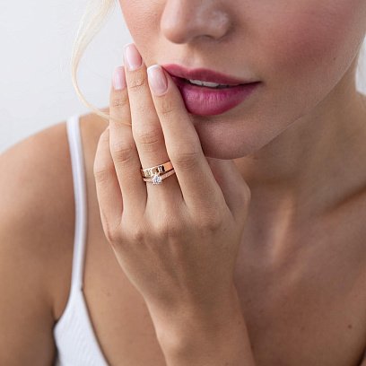 Заручальна золота каблучка з фіанітами к05735 №4