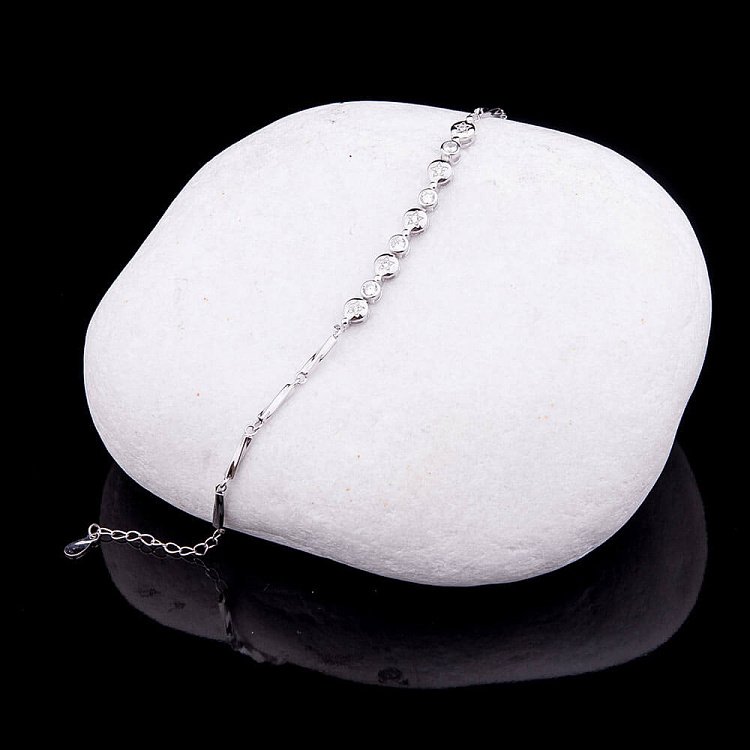 Срібний браслет з фіанітами 14901 від ювелірного магазину Онікс - 1