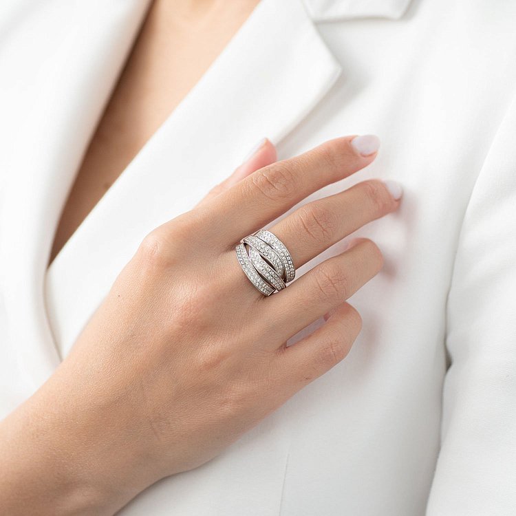 Кольцо в белом золоте с бриллиантами к907 от ювелирного магазина Оникс - 1