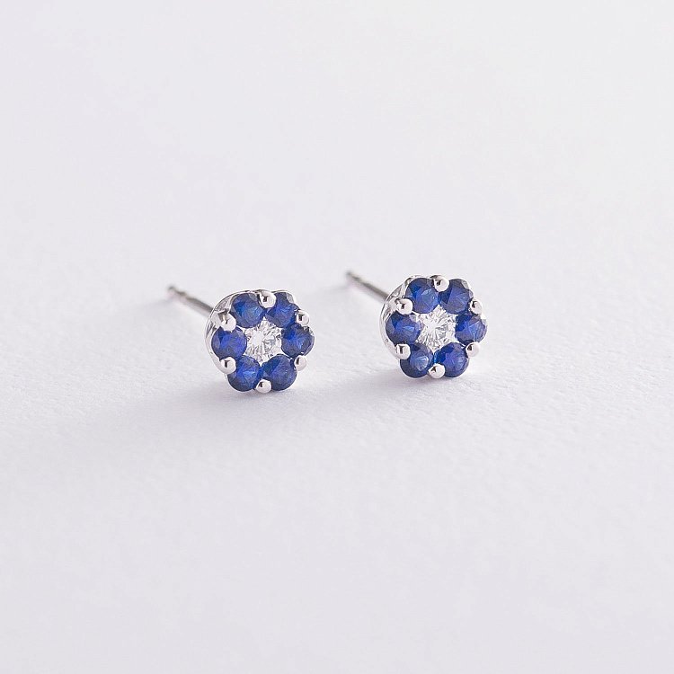 Золоті сережки-пусети "Квітка" з сапфірами і діамантами сб0100lg від ювелірного магазину Онікс