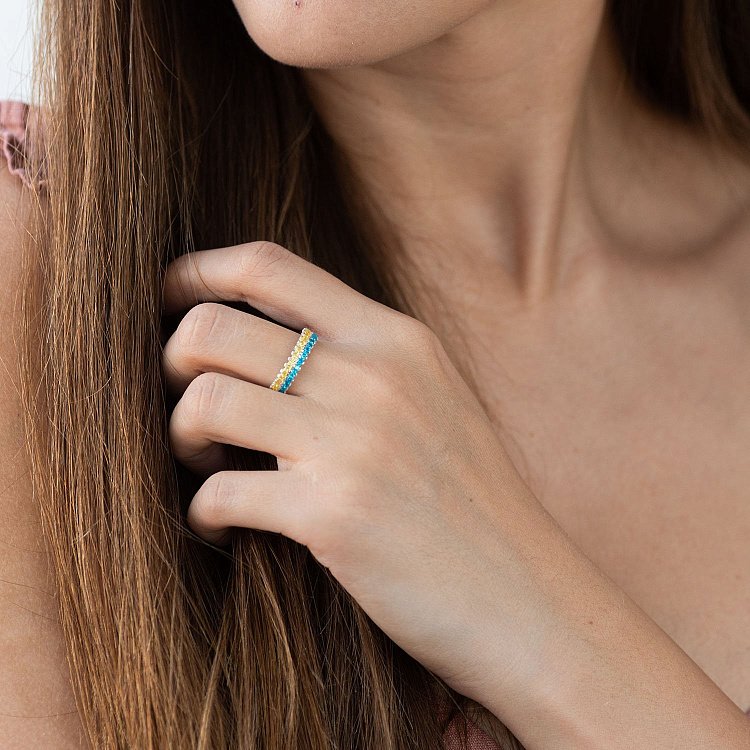 Серебряное кольцо с фианитами 111574 от ювелирного магазина Оникс - 1