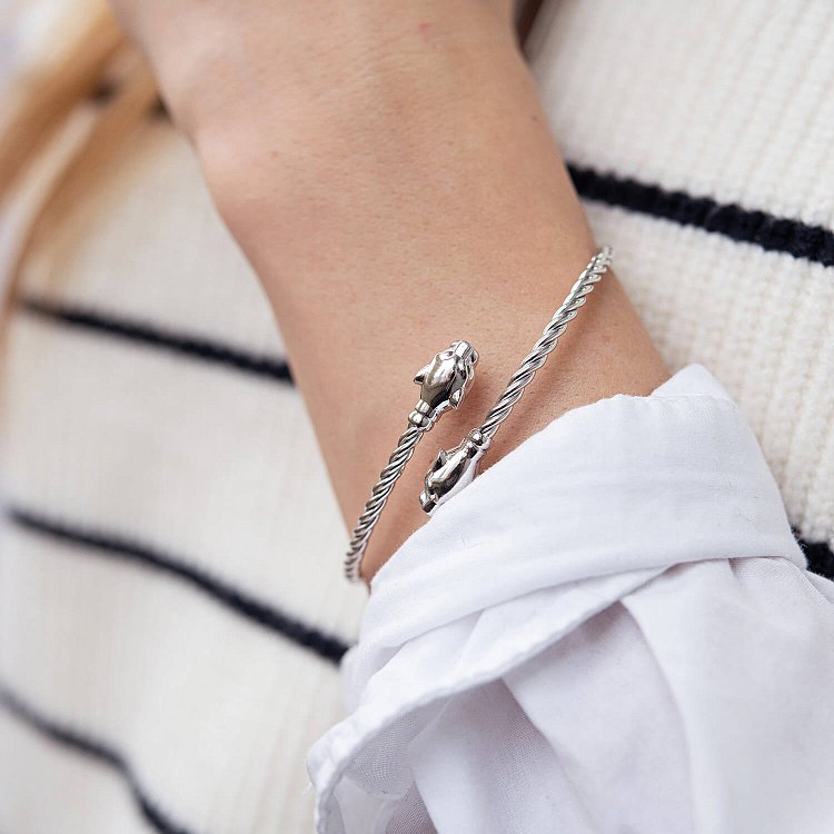 Жорсткий золотий браслет "Пантери" з фіанітами б04996 від ювелірного магазину Онікс - 3