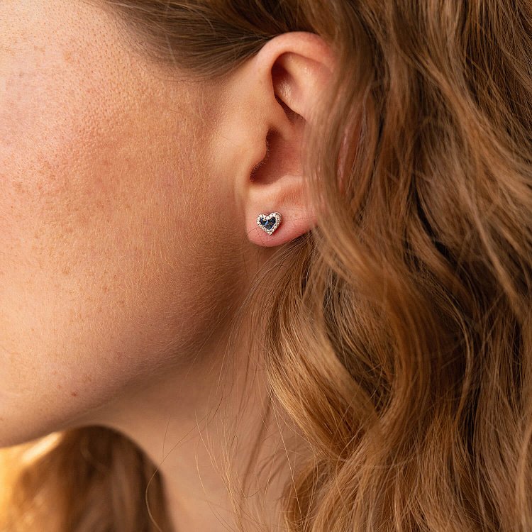 Золотые серьги - пусеты "Сердечки" с бриллиантами и сапфирами сб0432ca от ювелирного магазина Оникс - 5