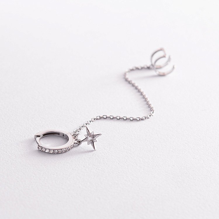 Серебряная серьга - каффа с фианитами 4996 - 2 Серебряная серьга - каффа с фианитами 4996 от ювелирного магазина Оникс - 2