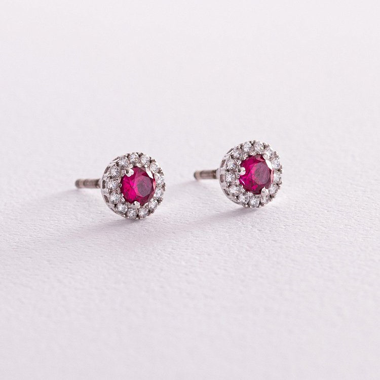 Серебряные серьги - пусеты с рубинами и фианитами 2112/9р-HRUB от ювелирного магазина Оникс