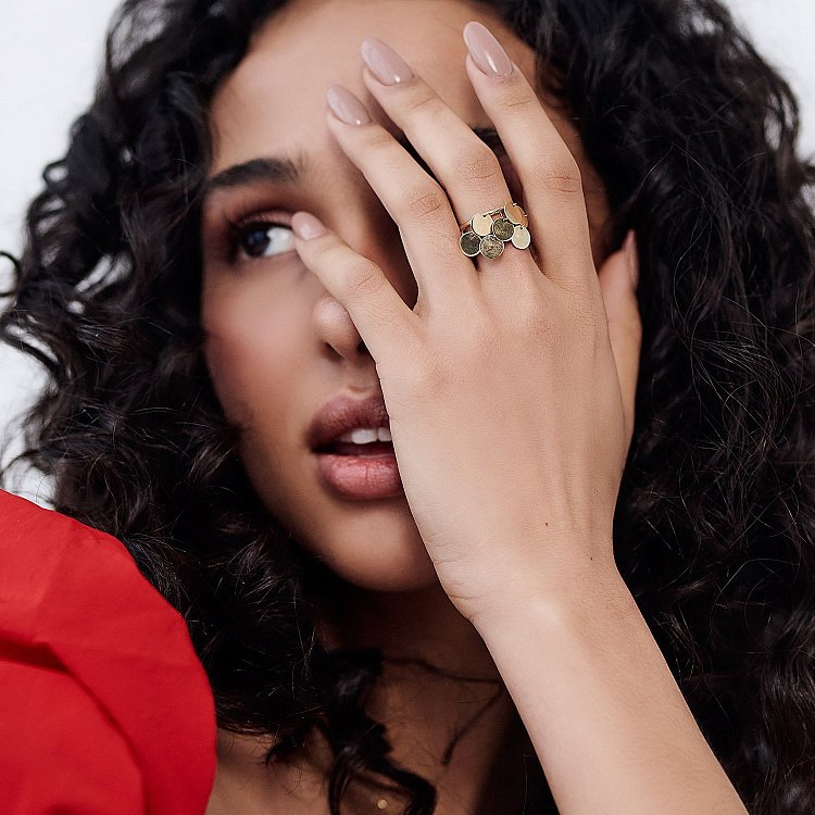 Золота каблучка Монетки к06408 від ювелірного магазину Онікс - 9