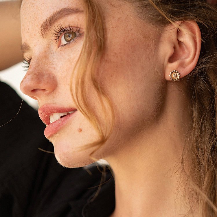 Сережки - пусети "Соняшники" у червоному золоті с08274 від ювелірного магазину Онікс - 3