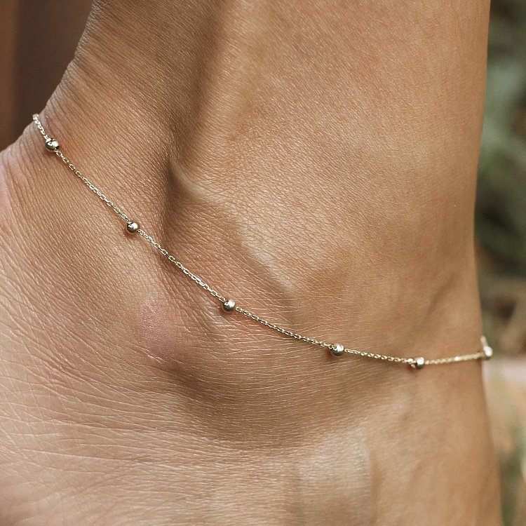 Браслет "Шарики" на ногу (красное, белое золото) б05353 от ювелирного магазина Оникс - 3