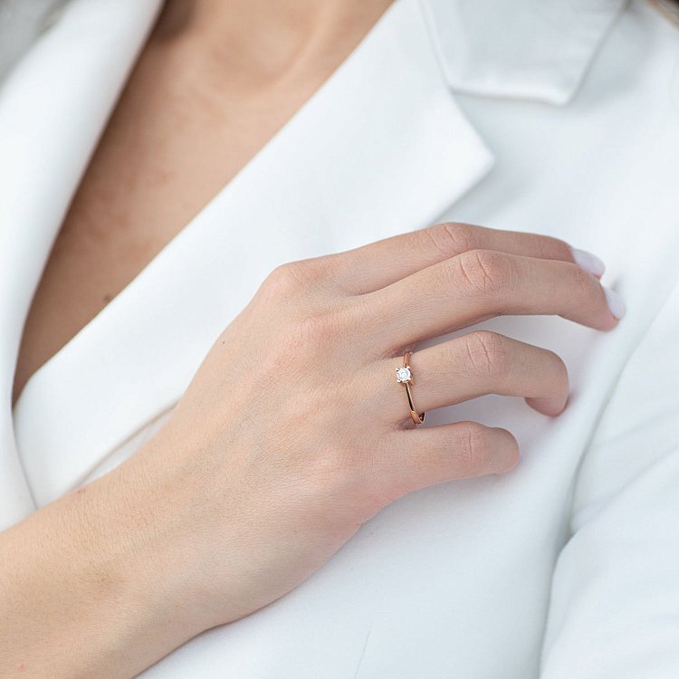 Помолвочное кольцо в красном золоте (бриллиант) кб0132arp от ювелирного магазина Оникс - 1