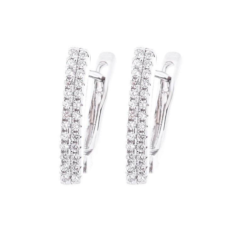 Серебряные серьги с фианитами 122445 от ювелирного магазина Оникс