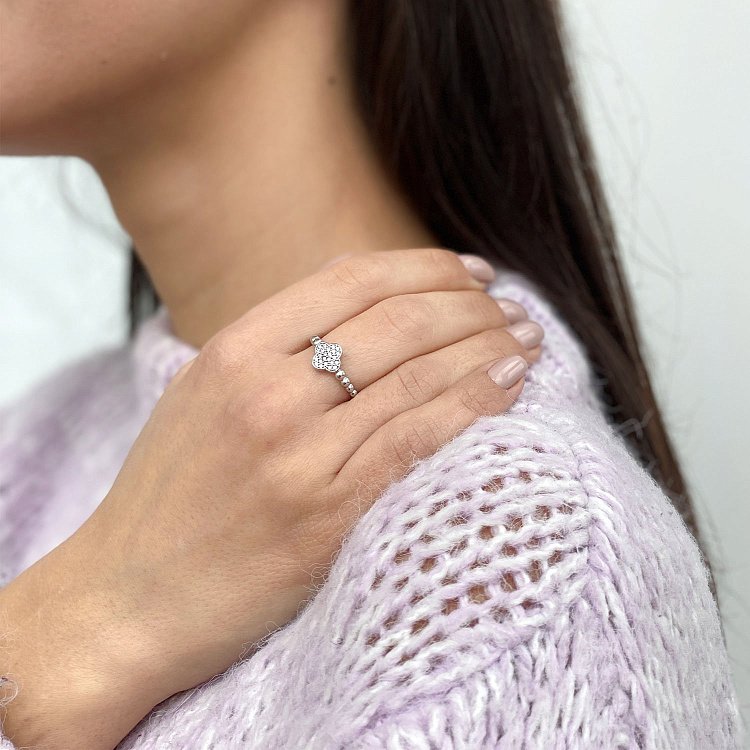 Золота каблучка "Конюшина" (фіаніти) к06543 від ювелірного магазину Онікс - 5