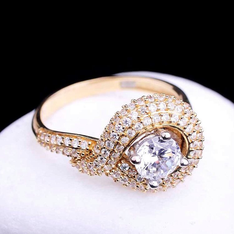 Золотое кольцо с фианитами к01742ж от ювелирного магазина Оникс - 6