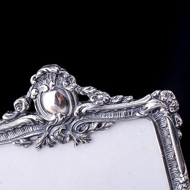 Серебряная рамка для фотографии 23403 от ювелирного магазина Оникс - 2