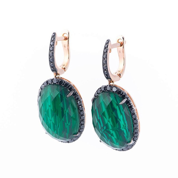 Золотые серьги с черными бриллиантами, малахитами и горным хрусталем сб0077aj от ювелирного магазина Оникс - 1