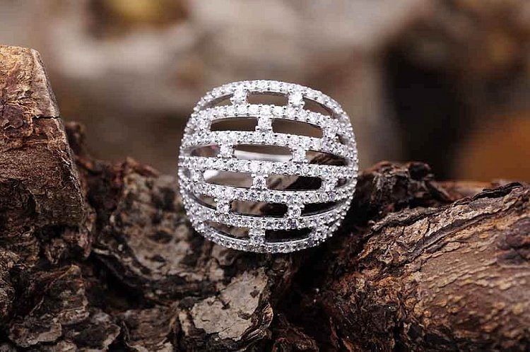 Каблучка (фіаніти, родій) 111100 від ювелірного магазину Онікс - 1