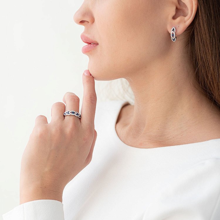 Золотый серьги с сапфирами и бриллиантами сб0074aj от ювелирного магазина Оникс - 1