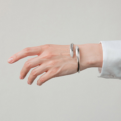 Жорсткий браслет "Rosemarie" у білому золоті (фіаніти) б05605 №2