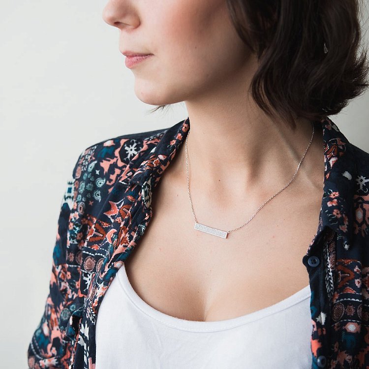 Серебряное колье (фианиты) 18486 от ювелирного магазина Оникс