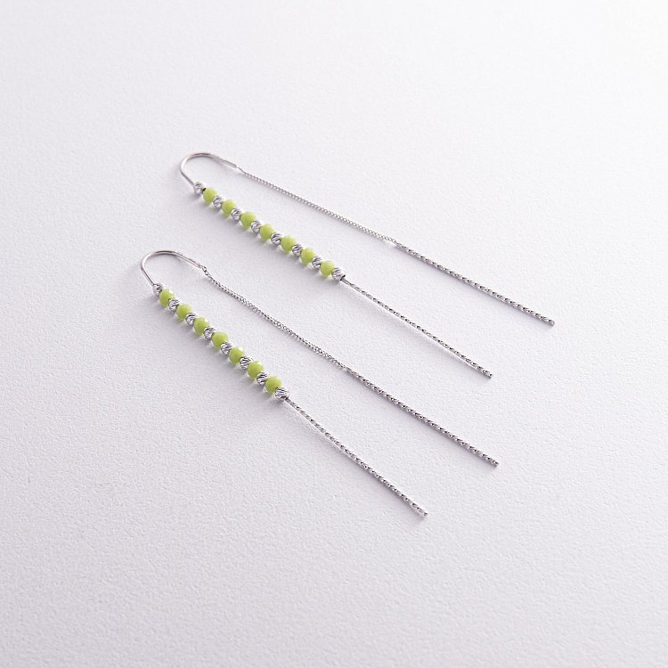 Серебряные серьги - протяжки с зелеными камнями 123292 от ювелирного магазина Оникс