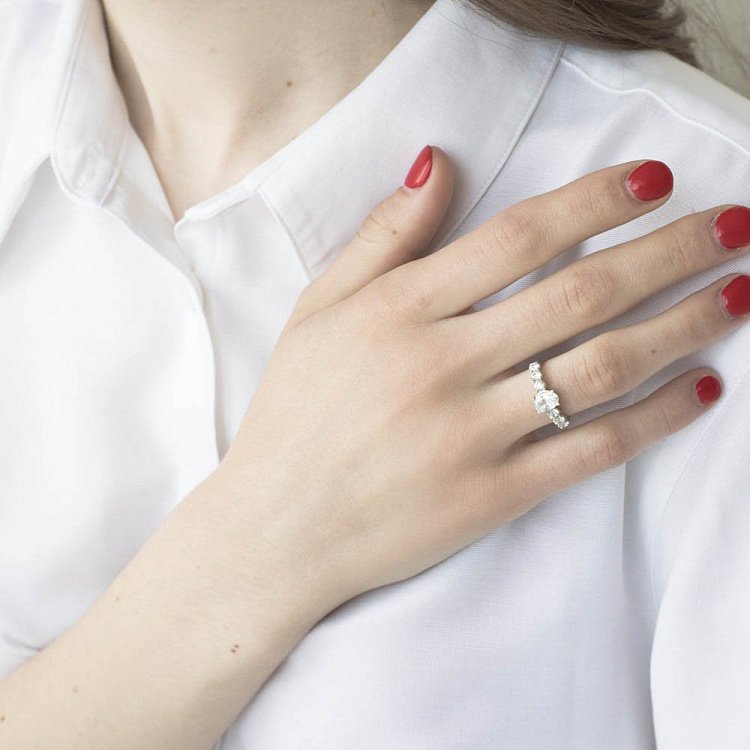 Срібний перстень з фіанітами 111336 від ювелірного магазину Онікс - 5