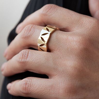 Каблучка "Lilia" у жовтому золоті к08378 №2