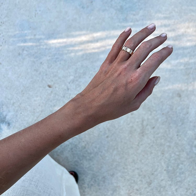 Каблучка "Frederika" у жовтому золоті к07584 від ювелірного магазину Онікс - 17