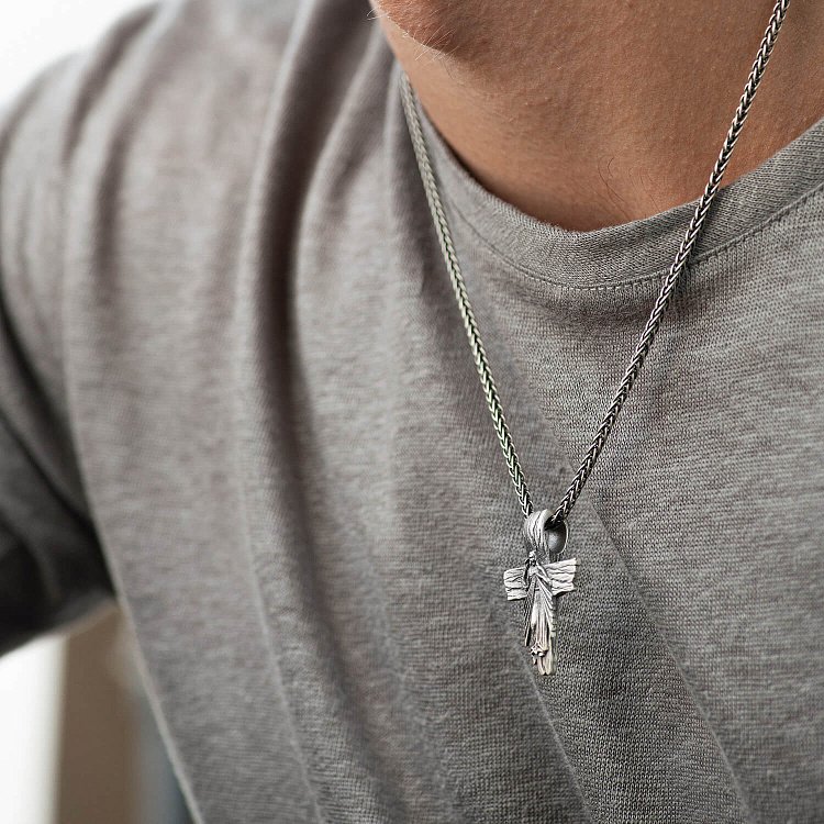 Серебряный крест "Господь Вседержитель" 7094 от ювелирного магазина Оникс - 3