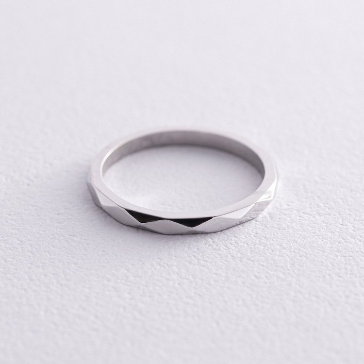 Обручальное кольцо "Грани" в белом золоте 215801100 от ювелирного магазина Оникс - 2